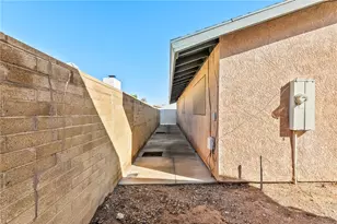 1460 Terrace Dr, Bullhead City, AZ 86442 - Photo 40