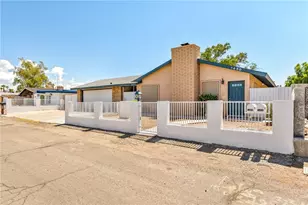 1460 Terrace Dr, Bullhead City, AZ 86442 - Photo 2