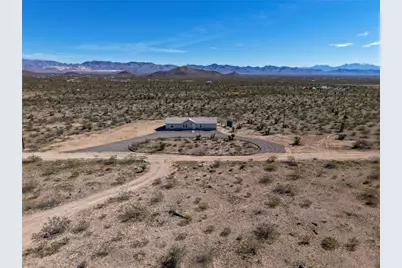 5874 Ehrenburg Drive, Golden Valley, AZ 86413 - Photo 46