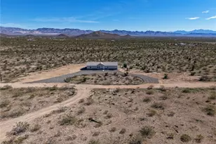 5874 Ehrenburg Dr, Golden Valley, AZ 86413 - Photo 46