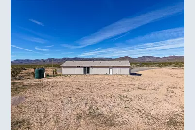 5874 Ehrenburg Drive, Golden Valley, AZ 86413 - Photo 40