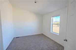 5874 Ehrenburg Dr, Golden Valley, AZ 86413 - Photo 14