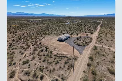 5874 Ehrenburg Drive, Golden Valley, AZ 86413 - Photo 4