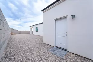 1946 E Via San Marino, Fort Mohave, AZ 86426 - Photo 34