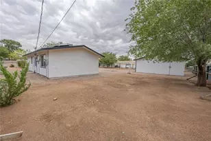 3158 E Packard Ave, Kingman, AZ 86409 - Photo 6