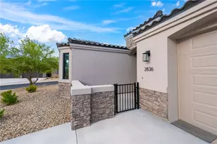 2836 Steamboat Dr, Bullhead City, AZ 86429 - Photo 4