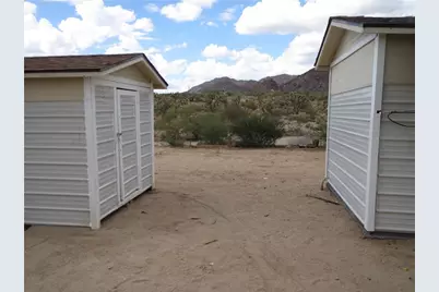 11964 Nolan Road, Yucca, AZ 86438 - Photo 18