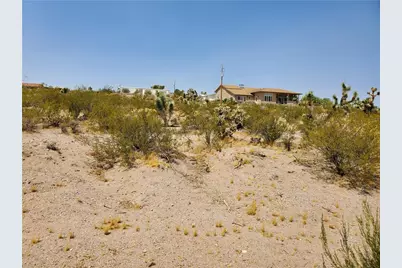 395 E Haystack Drive, Meadview, AZ 86444 - Photo 2