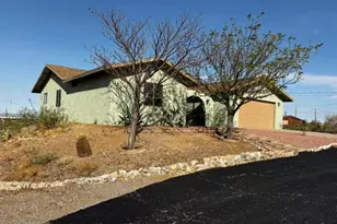 3967 N Bryce Rd, Golden Valley, AZ 86413 - Photo 2