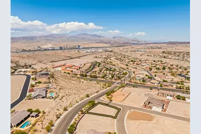 1125 Via San Lorenzo, Bullhead City, AZ 86442 - Photo 8