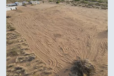 016T W Claim Drive, Golden Valley, AZ 86413 - Photo 2