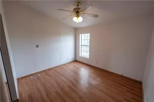 7113 W Hualapai Rd, Golden Valley, AZ 86413 - Photo 16