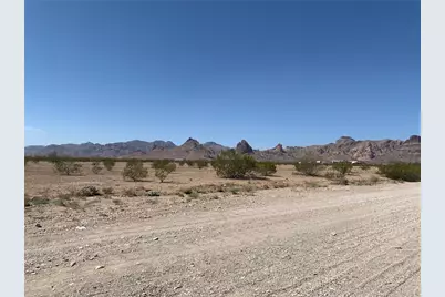 7587 W Unkar Drive, Golden Valley, AZ 86413 - Photo 32