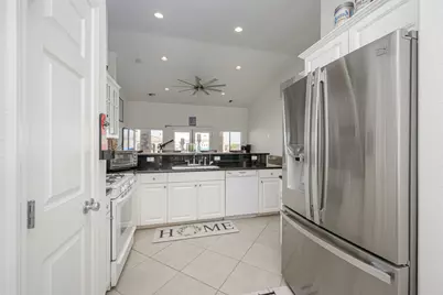 10719 S Peaceful Water Cove, Mohave Valley, AZ 86440 - Photo 14