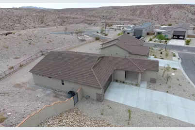 1410 Dutchman Trail, Bullhead City, AZ 86429 - Photo 8