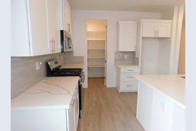 1410 Dutchman Trail, Bullhead City, AZ 86429 - Photo 16