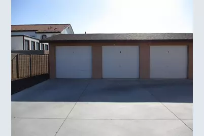 2801 Paloma Senda Unit A, Bullhead City, AZ 86442 - Photo 2