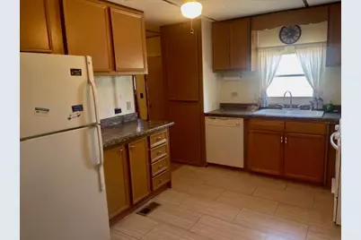 5075 S Mountain View Road, Fort Mohave, AZ 86426 - Photo 8