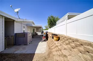 2350 Adobe Rd, Bullhead City, AZ 86442 - Photo 12