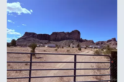 1757 S Glenbar Road, Golden Valley, AZ 86413 - Photo 1