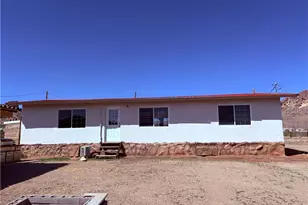 1757 S Glenbar Rd, Golden Valley, AZ 86413 - Photo 4