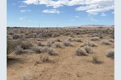 4.76 W Agate Street, Golden Valley, AZ 86413 - Photo 2