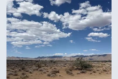 4.76 W Agate Street, Golden Valley, AZ 86413 - Photo 8