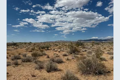 4.76 W Agate Street, Golden Valley, AZ 86413 - Photo 4