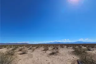 3916 S Pinion Rd, Golden Valley, AZ 86413 - Photo 1