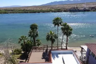 2077 Whitewater Dr, Bullhead City, AZ 86442 - Photo 2