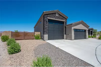 3269 Gila Drive, Bullhead City, AZ 86442 - Photo 8