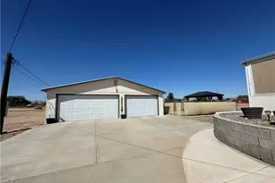 7429 S Martin Dr, Mohave Valley, AZ 86440 - Photo 32
