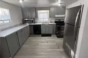 2100 Del Rey Dr, Bullhead City, AZ 86442 - Photo 6