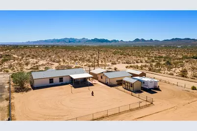 7125 W Agua Fria Drive, Golden Valley, AZ 86413 - Photo 32