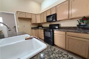 5119 S Amber Sands Dr, Fort Mohave, AZ 86426 - Photo 8