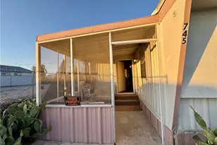 745 Swan Dr, Bullhead City, AZ 86442 - Photo 12