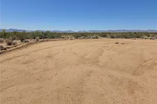 000 E Cathedral Rock Rd, Golden Valley, AZ 86413 - Photo 1