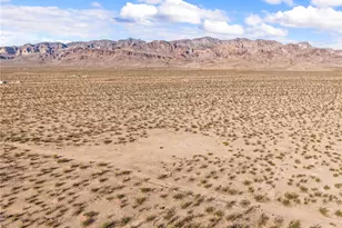 4097 Topaz Rd, Golden Valley, AZ 86413 - Photo 2