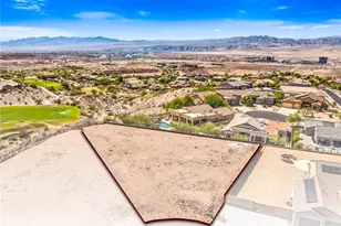 2856 Steamboat Dr, Bullhead City, AZ 86429 - Photo 1