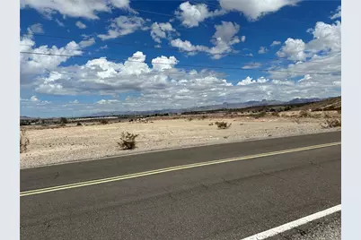 2181 Riverview Drive, Bullhead City, AZ 86442 - Photo 2