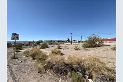 1425 Mohave Drive, Bullhead City, AZ 86442 - Photo 4