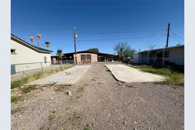 1934 Hualapai Drive, Bullhead City, AZ 86442 - Photo 2