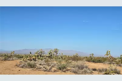 166 S Cattle Crossing Road, Yucca, AZ 86438 - Photo 36