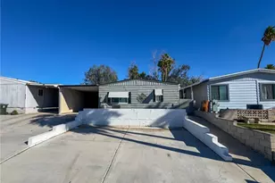 2546 Via Arroyo, Bullhead City, AZ 86442 - Photo 2