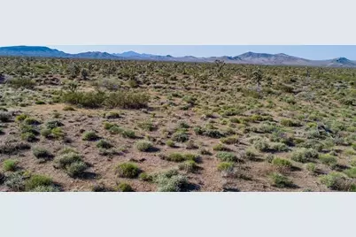 8674 W Mc Grath Drive, White Hills, AZ 86445 - Photo 2