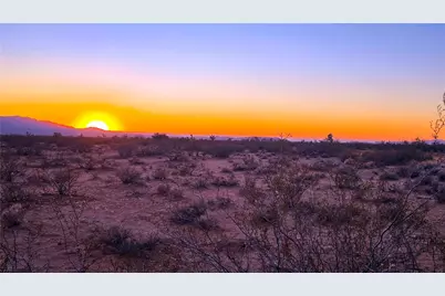 255 S Dead Eye Road, Yucca, AZ 86438 - Photo 2