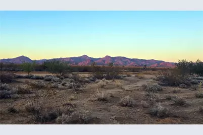 255 S Dead Eye Road, Yucca, AZ 86438 - Photo 8