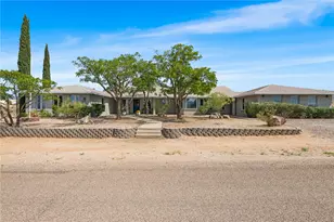 10096 N Mano Dr, Kingman, AZ 86401 - Photo 32