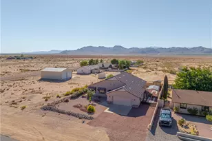 10033 N Concho Dr, Kingman, AZ 86401 - Photo 2