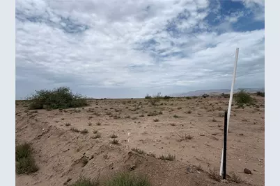 313-35-145 E California Drive, Kingman, AZ 86401 - Photo 2